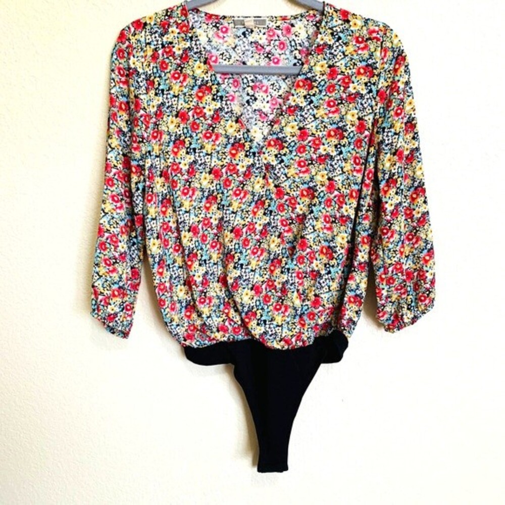 Pleione red bodysuit women floral faux wrap style deep neckline  size S